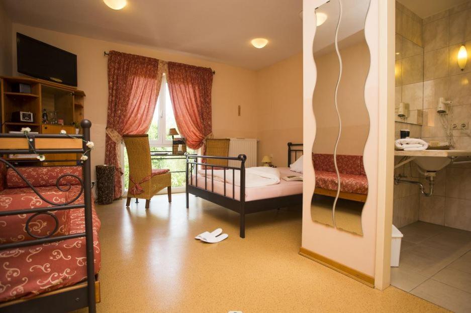 Mediterran Hotel Juwel Karlstein am Main 외부 사진